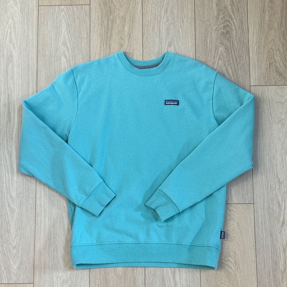 Patagonia Men's Aqua Crewneck Sweater